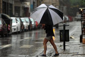 En estas zonas de Mendoza hay alerta por tormentas y granizo para hoy viernes