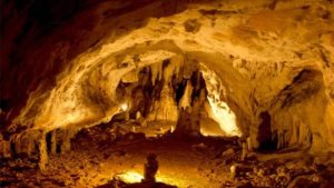 Vacaciones económicas: conocé esta caverna llena de historias y leyendas en Mendoza