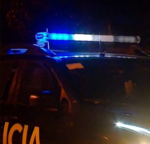 Noche de terror en Mendoza: ataron con alambre a un joven y le pegaron a su madre durante un robo