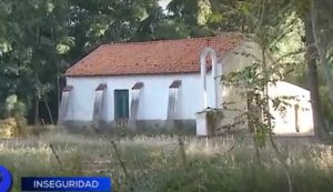 Robaron una iglesia en Mendoza y se llevaron hasta las sillas