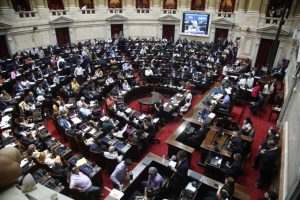 Diputados aprobó la ley de Bases de Milei en general: ahora discuten punto por punto