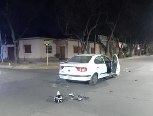 Un joven cayó de la moto y fue aplastado por un auto en Mendoza