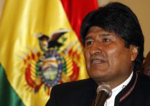 Denuncian que Evo Morales abusó de una menor y tuvo una hija