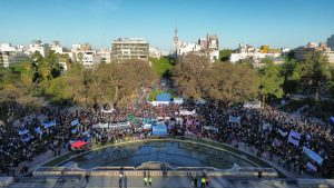 Milei tras la multitudinaria marcha: "Prostituyen una causa noble para ocultar la corrupción"