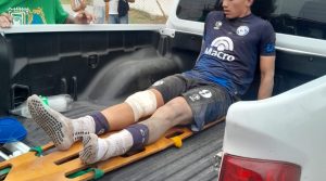 Polémica en la Liga Mendocina: un jugador de la Lepra se lesionó y lo tuvieron que trasladar en una camioneta