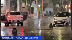 Impactante video: Persecución y robo en una joyería de Mendoza