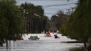 El temporal en Buenos Aires dejó un muerto, varios desaparecidos y tres mil evacuados